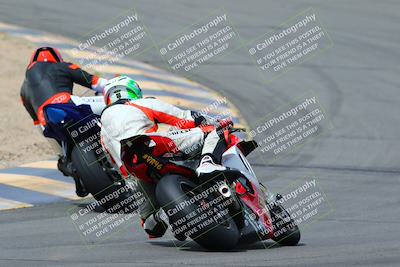 media/Mar-13-2022-SoCal Trackdays (Sun) [[112cf61d7e]]/Turn 10 Backside (105pm)/